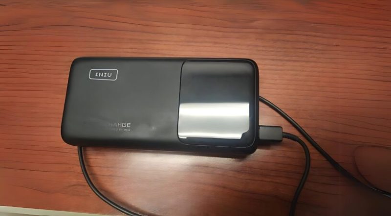 iniu-25k power bank
