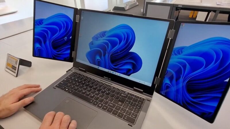 tripple monitor laptop